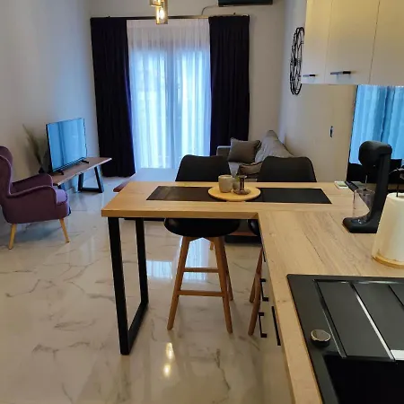 Mary'S Apartment Aleksandropolis Zewnętrze zdjęcie